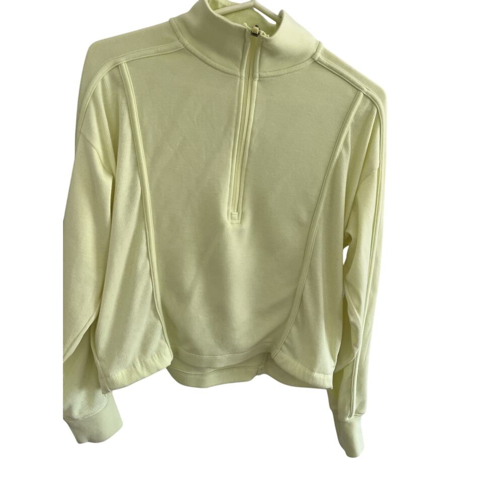 Danskin Activewear Sweater Women SP Yellow Pullover Top Soft Buttery Athletic